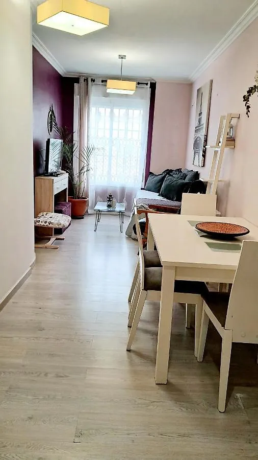 Apartamento la Reina Córdoba 0*,  España
